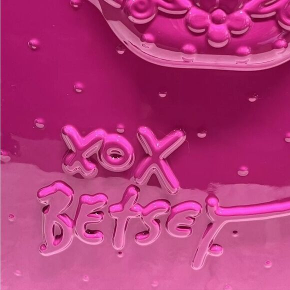 Betsey Johnson Sugar Skull Hard Side Spinner 26" Luggage- Fuschia - Picture 6 of 13